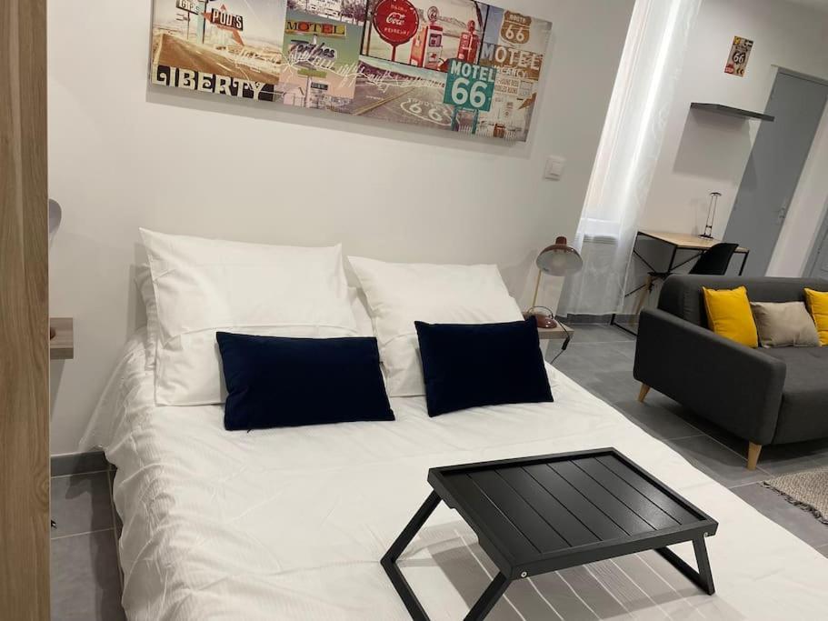 Studio 23M2 Moderne Hypercentre - Arenes A 2 Min Nimes Exterior photo